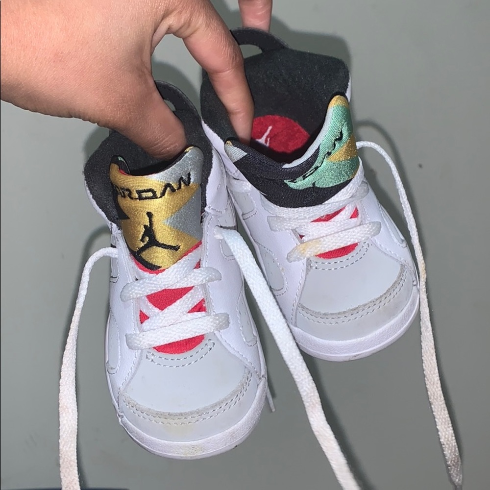 Air Jordan Retro 6 'Hare' 2020